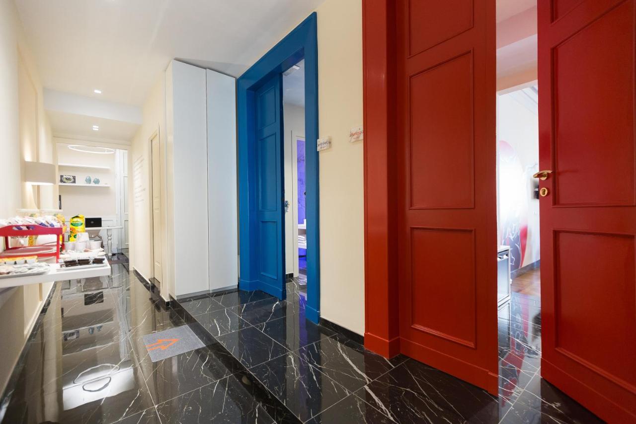 Tritone 125 Suite Рим Екстер'єр фото