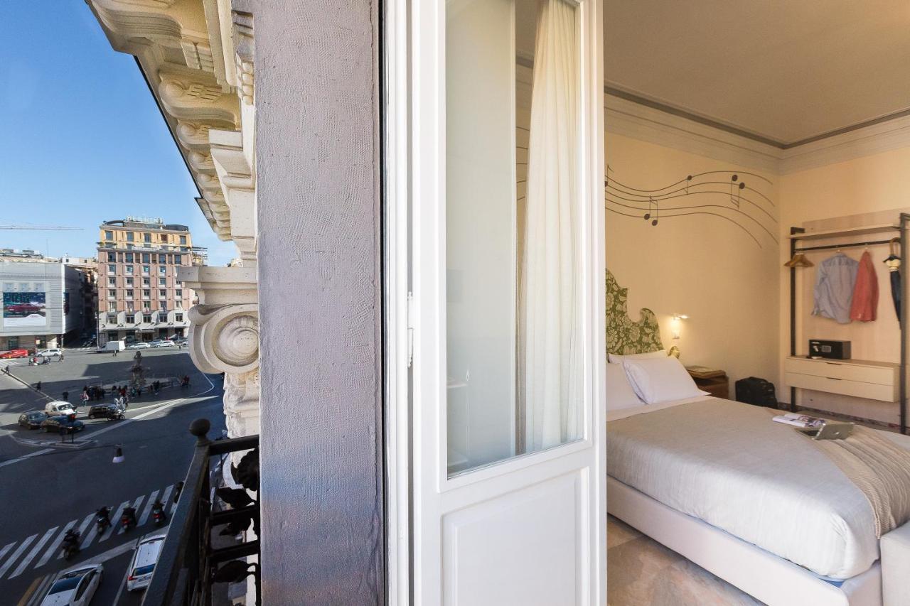 Tritone 125 Suite Рим Екстер'єр фото